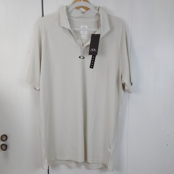 Oakley Men's Cool Gray Loose Fit  Polo Shirt Short Sleeve Preppy Sz.2XL - Picture 1 of 8